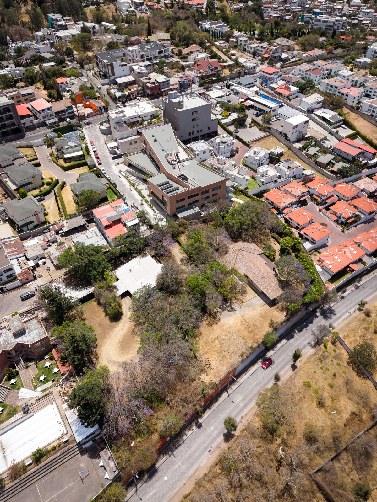 Vista aérea del ecosistema urbano Living Cumbayá